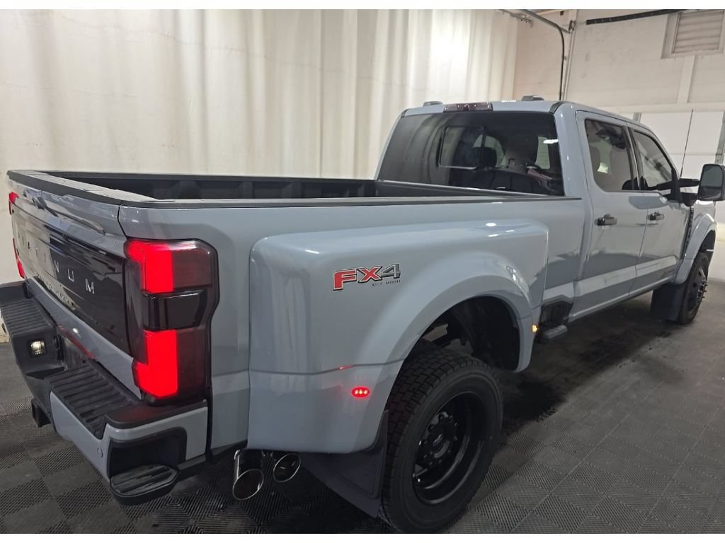 Used 2025 Ford F450 Platinum w/ Platinum Plus Package AWD/4WD image 2