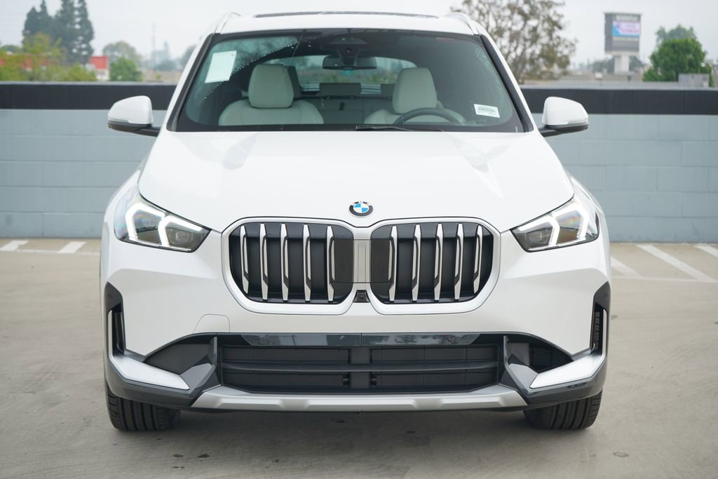 New 2026 BMW X1 xDrive28i w/ Technology Package image 2