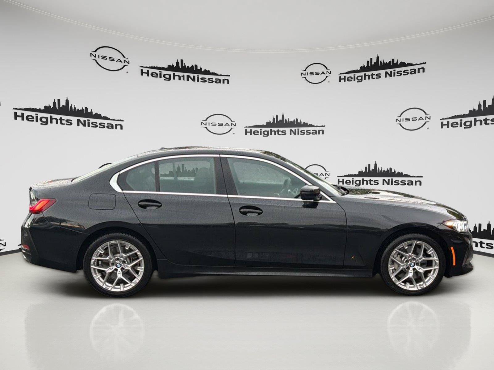 Used 2026 BMW 330i xDrive Sedan AWD/4WD image 6