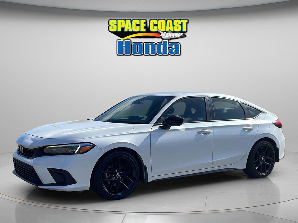 Used 2023 Honda Civic Sport image 3