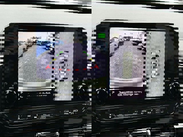 New 2025 Nissan Pathfinder SL w/ SL Premium Package image 37