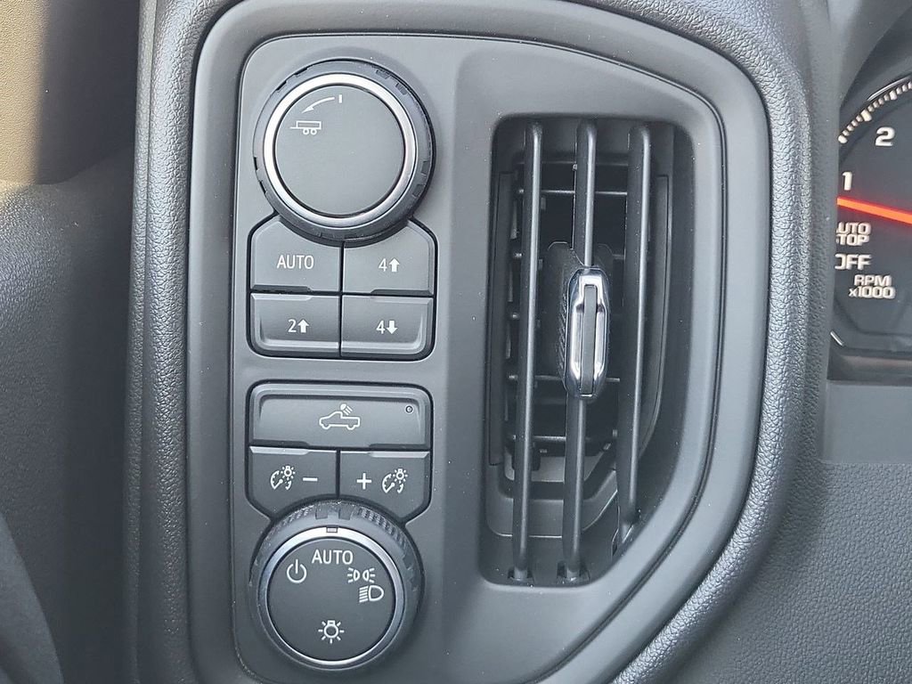Used 2026 Chevrolet Silverado 1500 Custom Trail Boss image 23