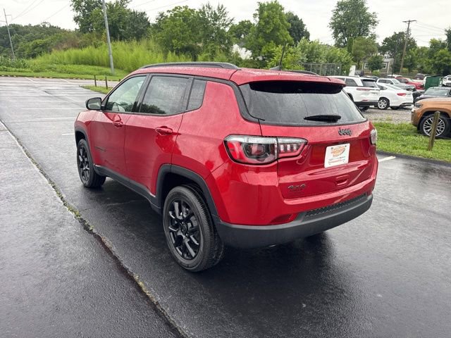 New 2026 Jeep Compass Latitude AWD/4WD image 5