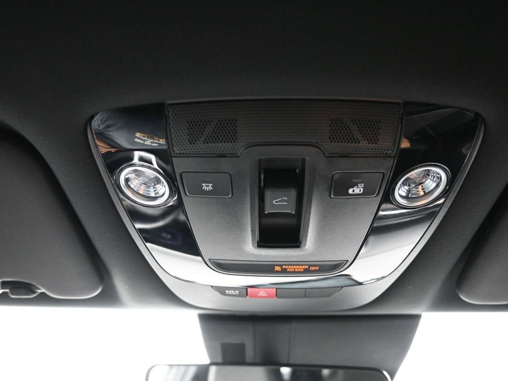 Certified 2024 Kia Sportage X-Line w/ X-Line Premium Package AWD/4WD image 17