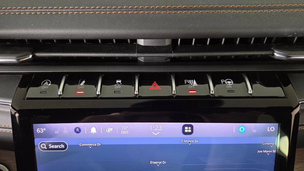 Used 2023 Jeep Grand Cherokee Summit w/ Adv Protech Group IV AWD/4WD image 28