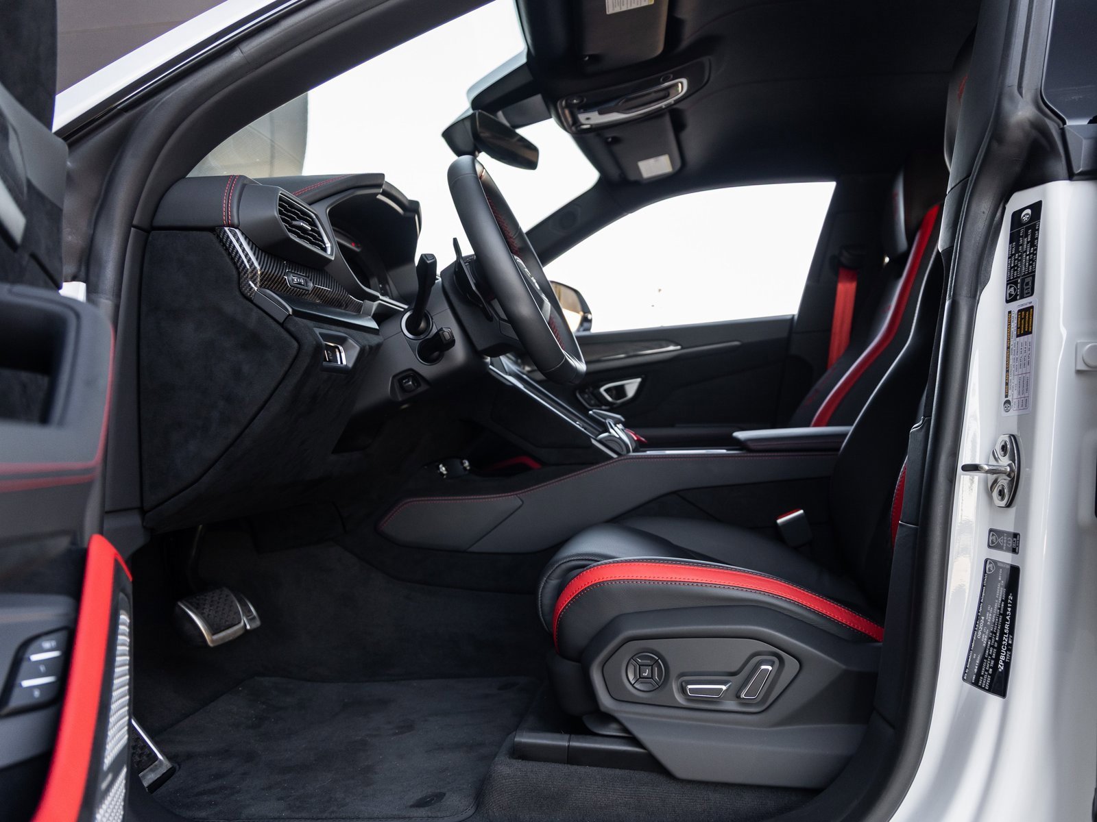 Used 2024 Lamborghini Urus Performante image 27