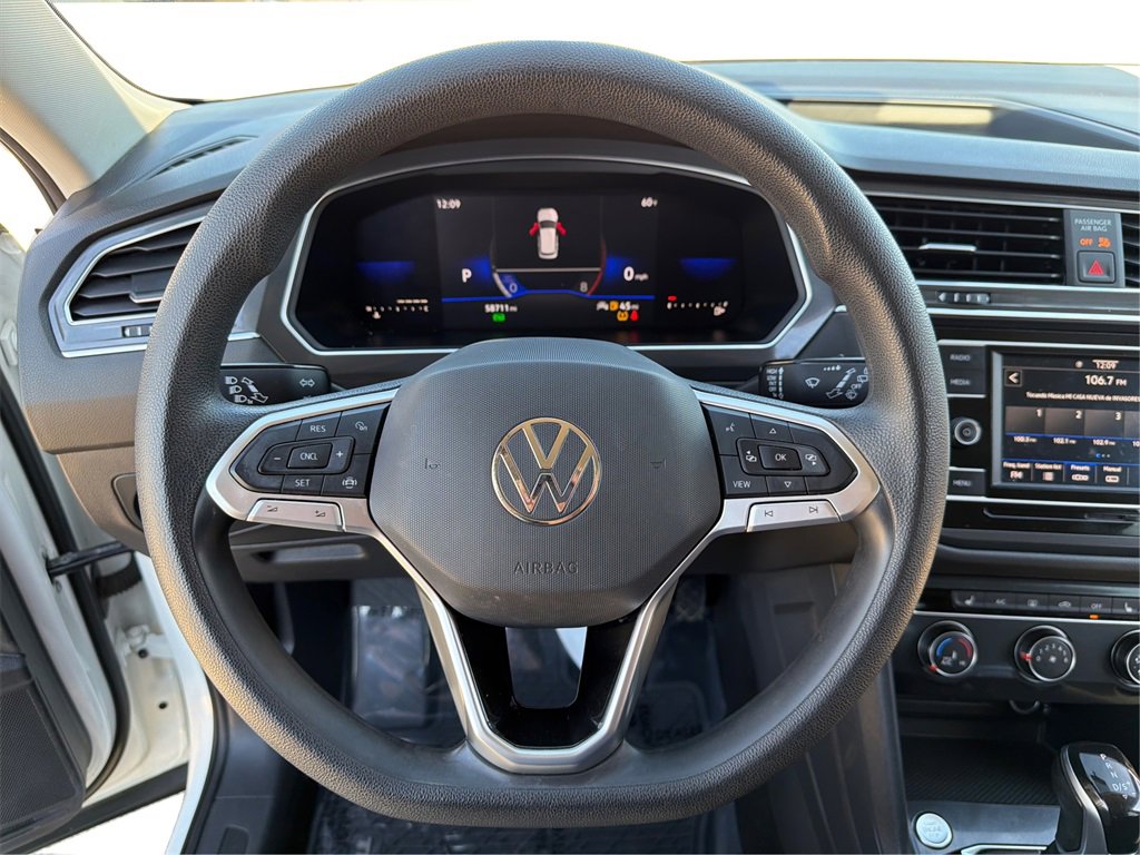 Used 2022 Volkswagen Tiguan S image 17