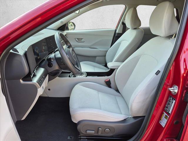 Used 2024 Hyundai Kona SEL FWD image 15