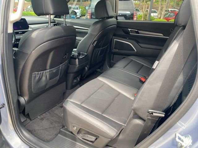 Used 2024 Kia Telluride LX FWD image 23