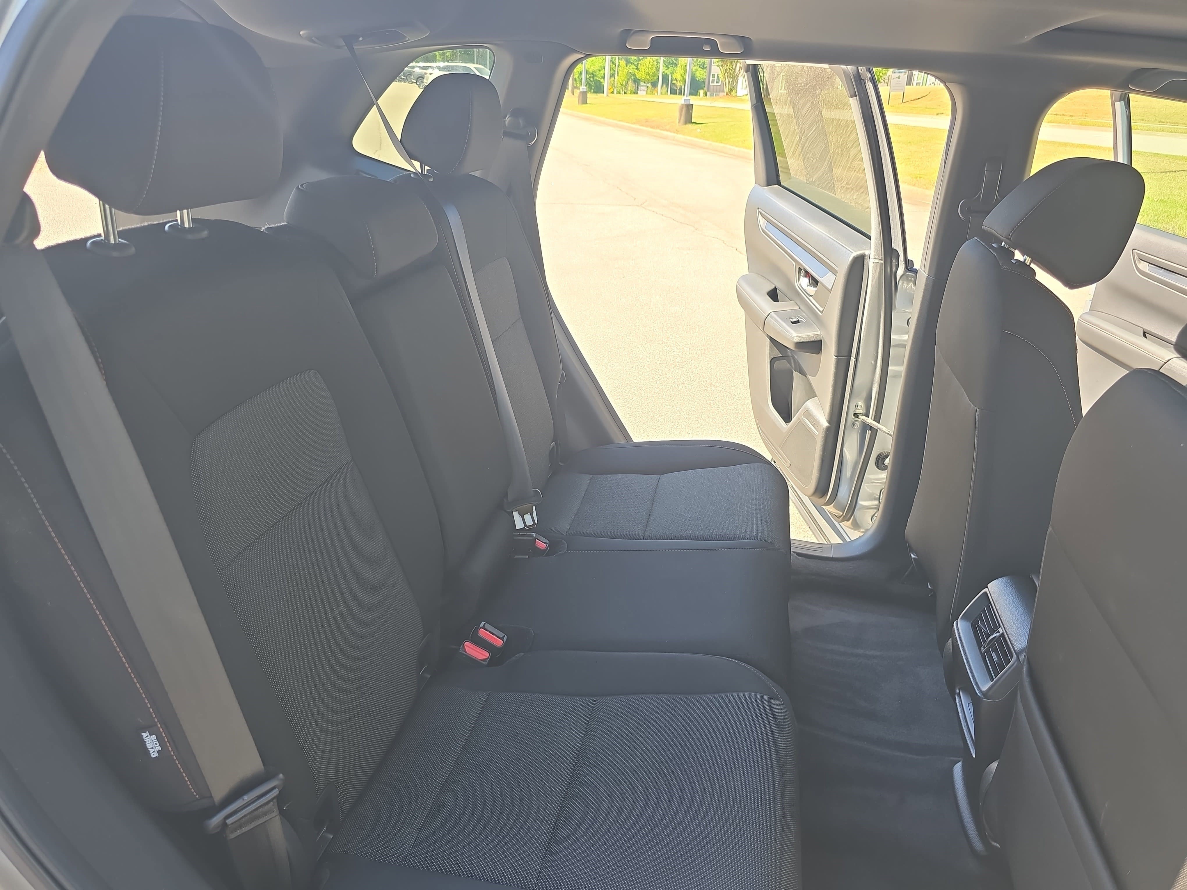 Used 2025 Honda CR-V Sport image 12