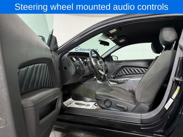 Used 2014 Ford Mustang Coupe RWD image 9