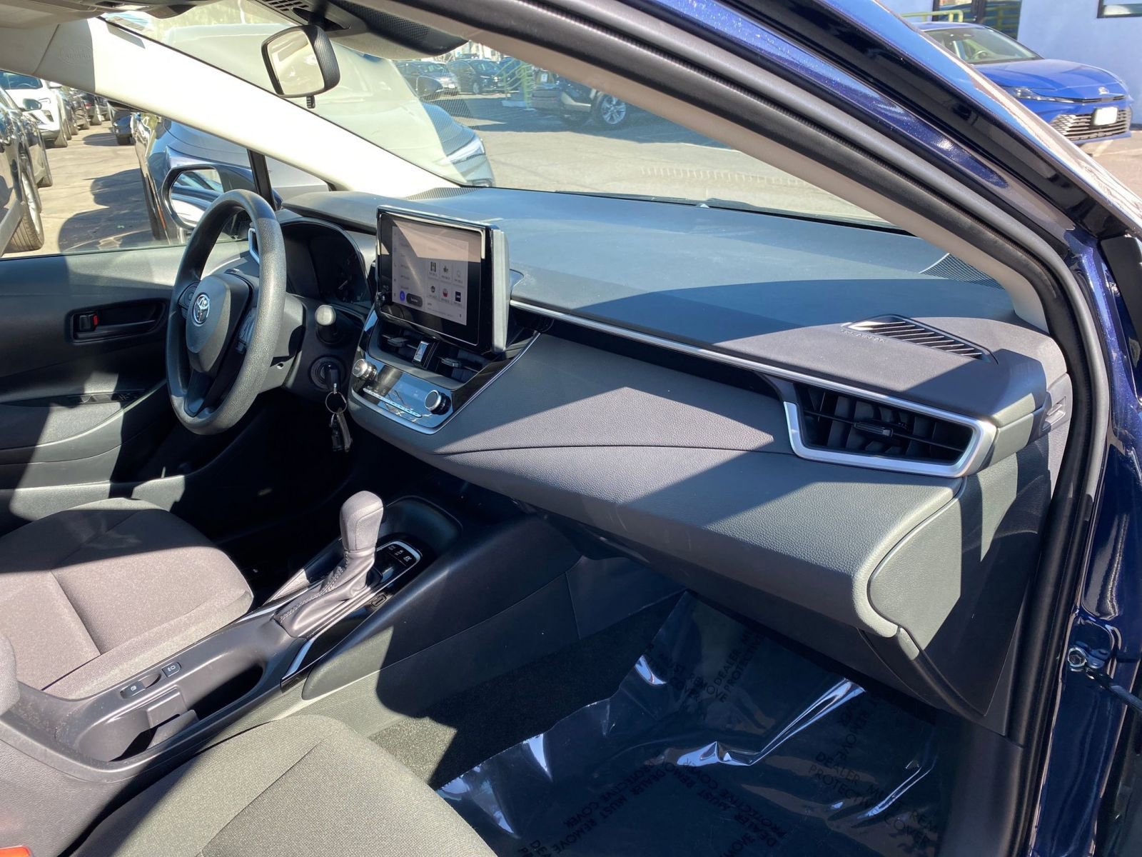 Used 2025 Toyota Corolla LE image 35