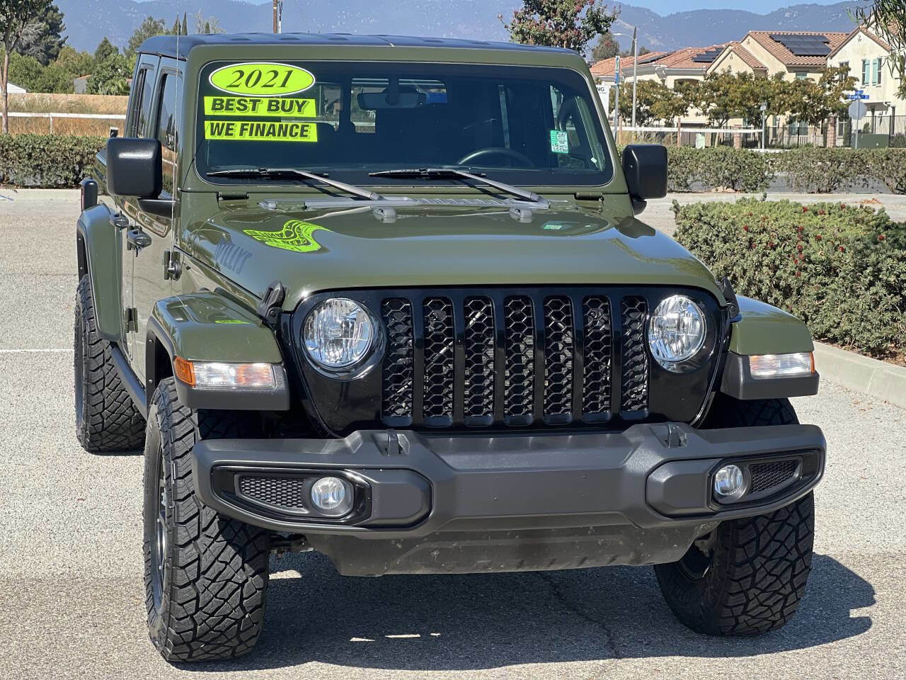 Used 2021 Jeep Gladiator Sport image 7