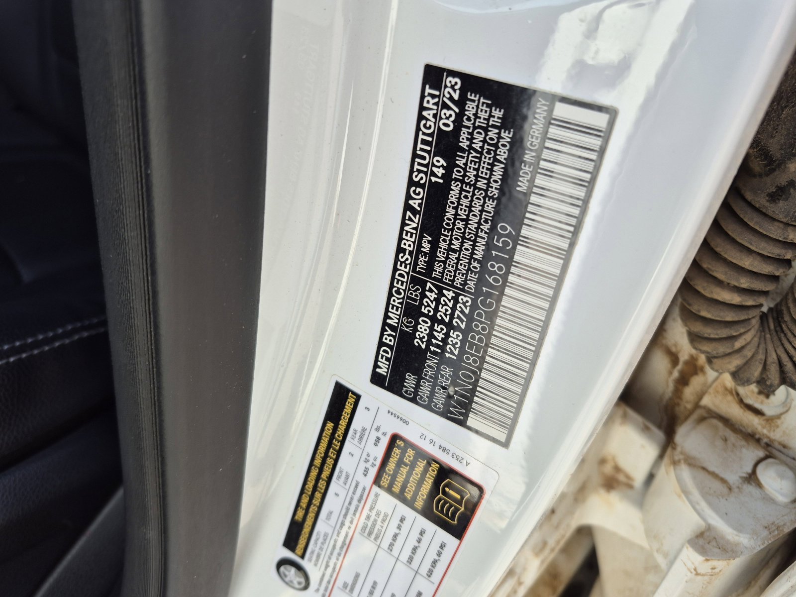 Used 2023 Mercedes-Benz GLC 300 4MATIC Coupe image 24