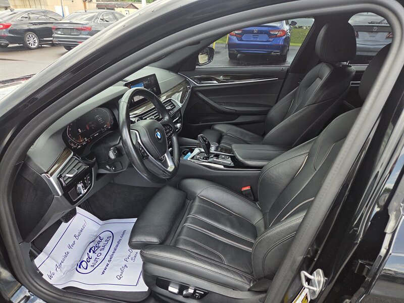 Used 2020 BMW 530i xDrive w/ Convenience Package AWD/4WD image 10