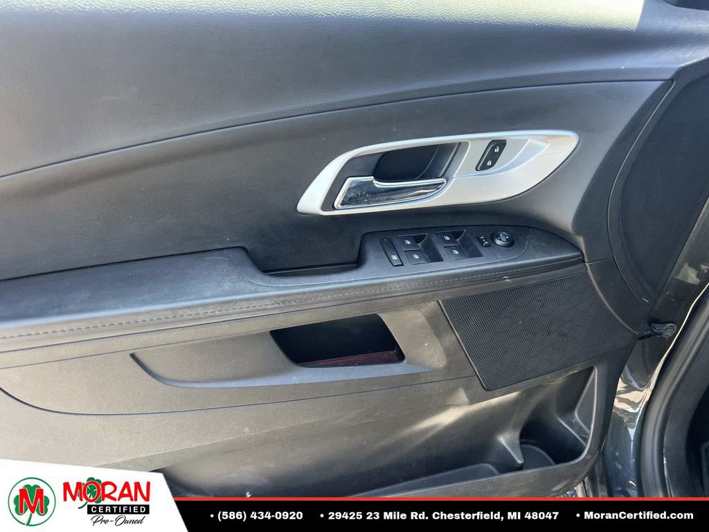 Used 2017 Chevrolet Equinox LS FWD image 14
