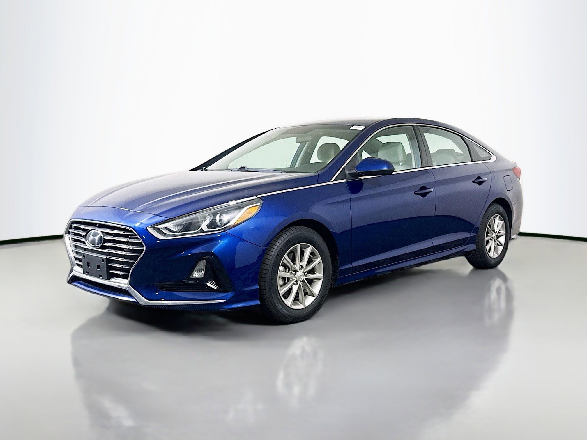 Used 2019 Hyundai Sonata ECO FWD image 4