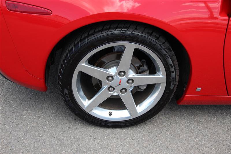 Used 2006 Chevrolet Corvette Convertible w/ Preferred Equipment Group RWD image 35