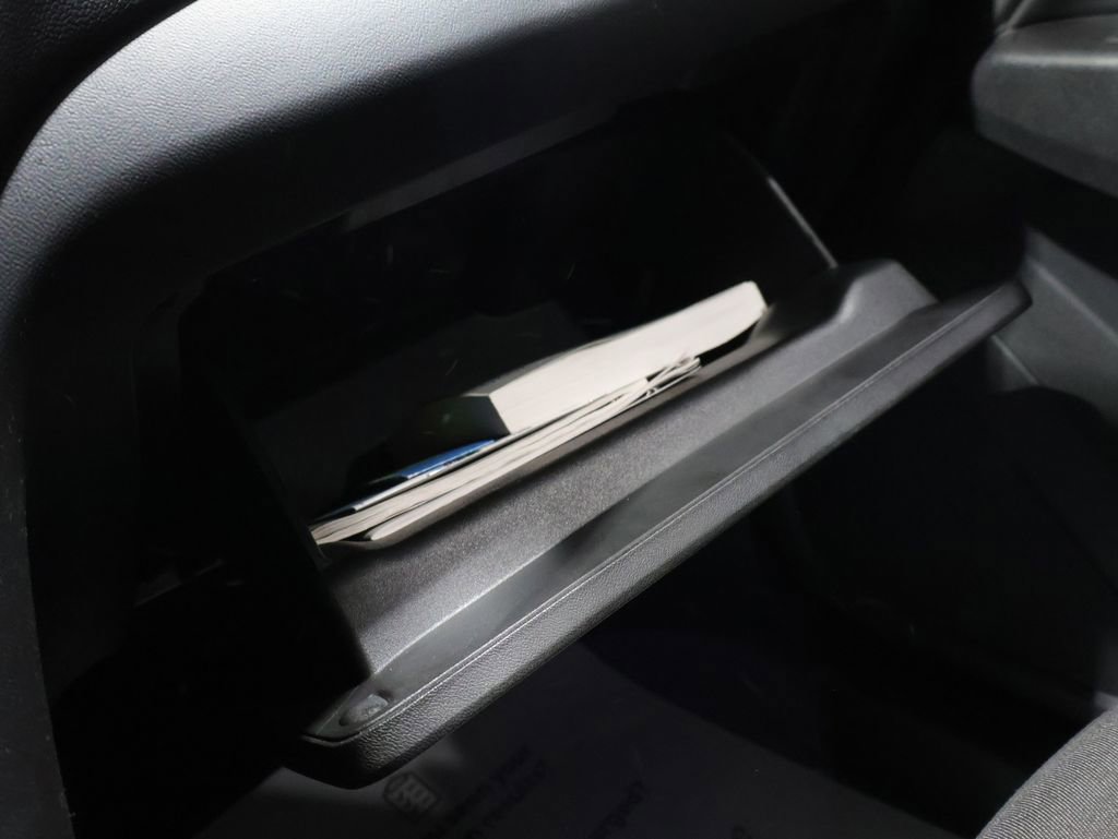 Used 2020 Chevrolet Equinox LT image 30