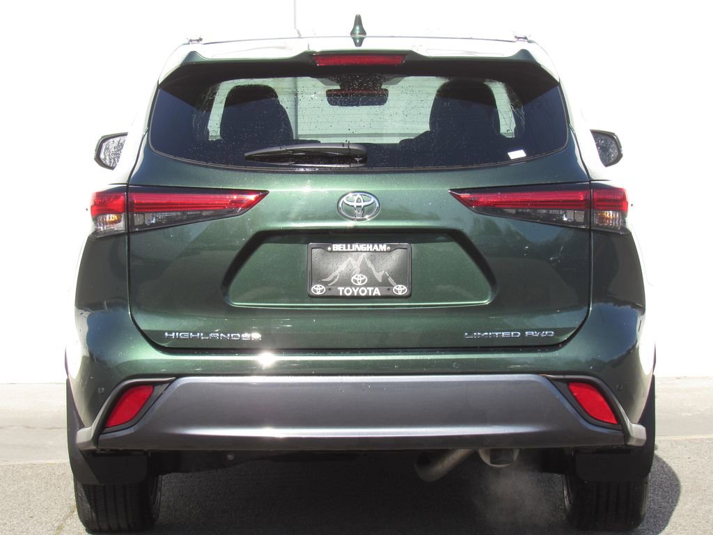 Used 2023 Toyota Highlander Limited image 7