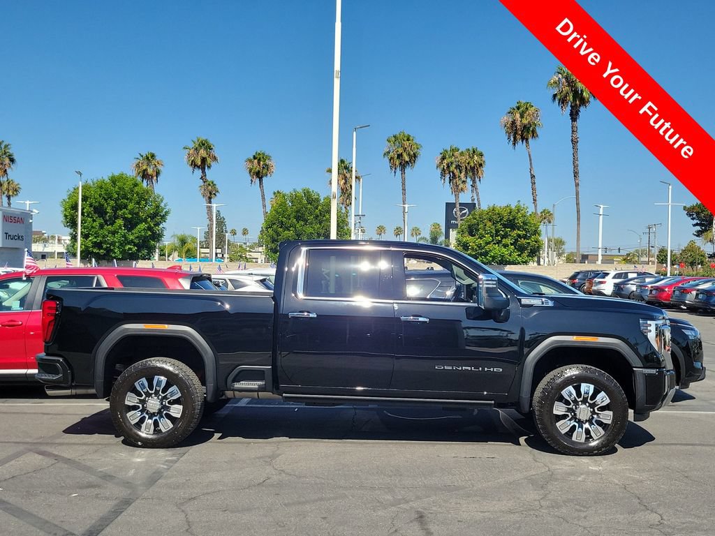 Used 2025 GMC Sierra 2500 Denali w/ Technology Package AWD/4WD image 38