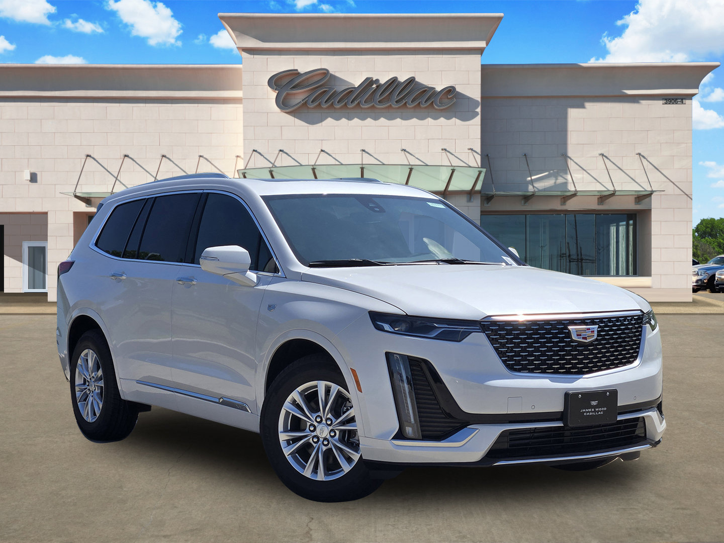 New 2025 Cadillac XT6 Luxury