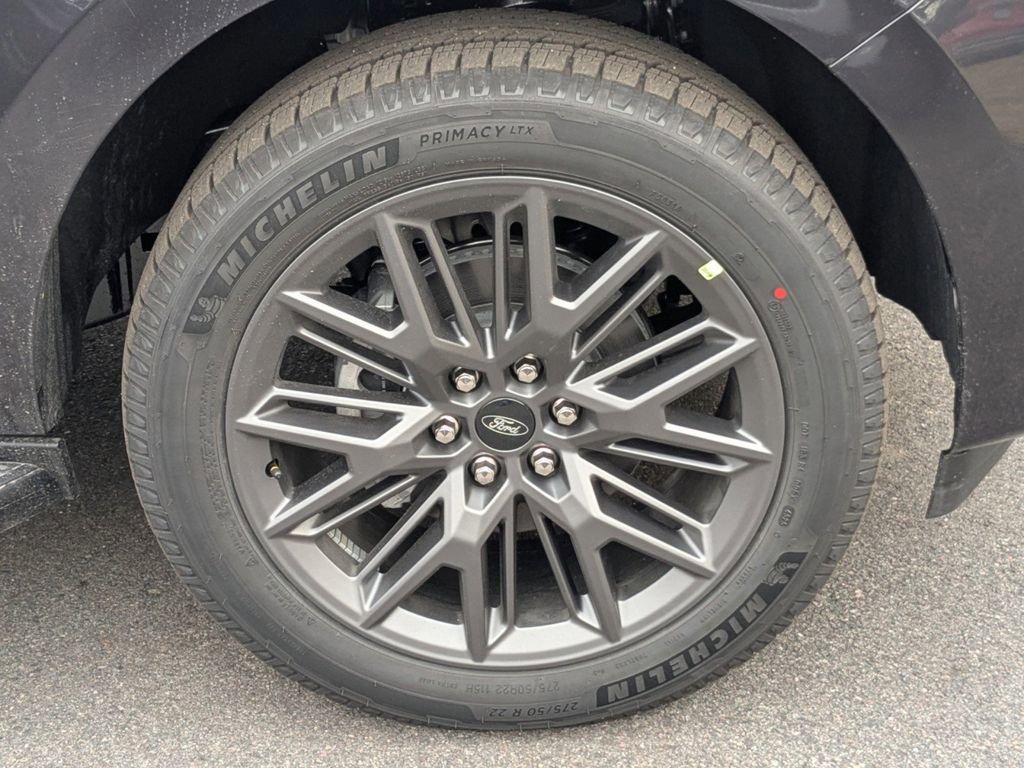 New 2026 Ford Expedition Platinum w/ Stealth Appearance Package image 11