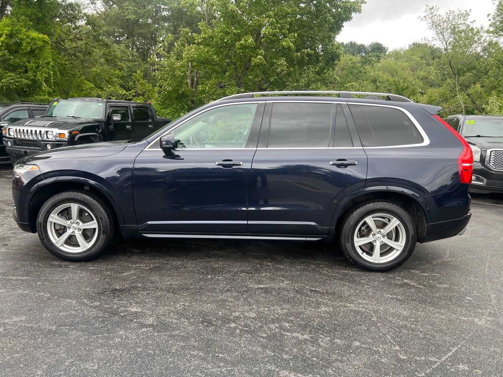 Used 2016 Volvo XC90 T5 Momentum image 2