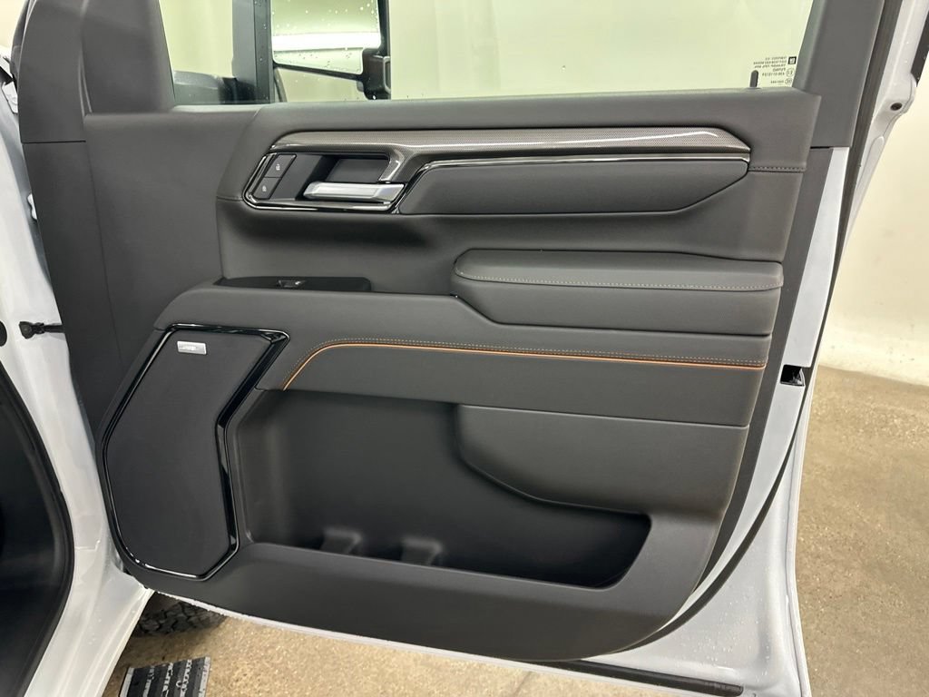 New 2026 GMC Sierra 2500 AT4 w/ AT4 Premium Plus Package AWD/4WD image 24