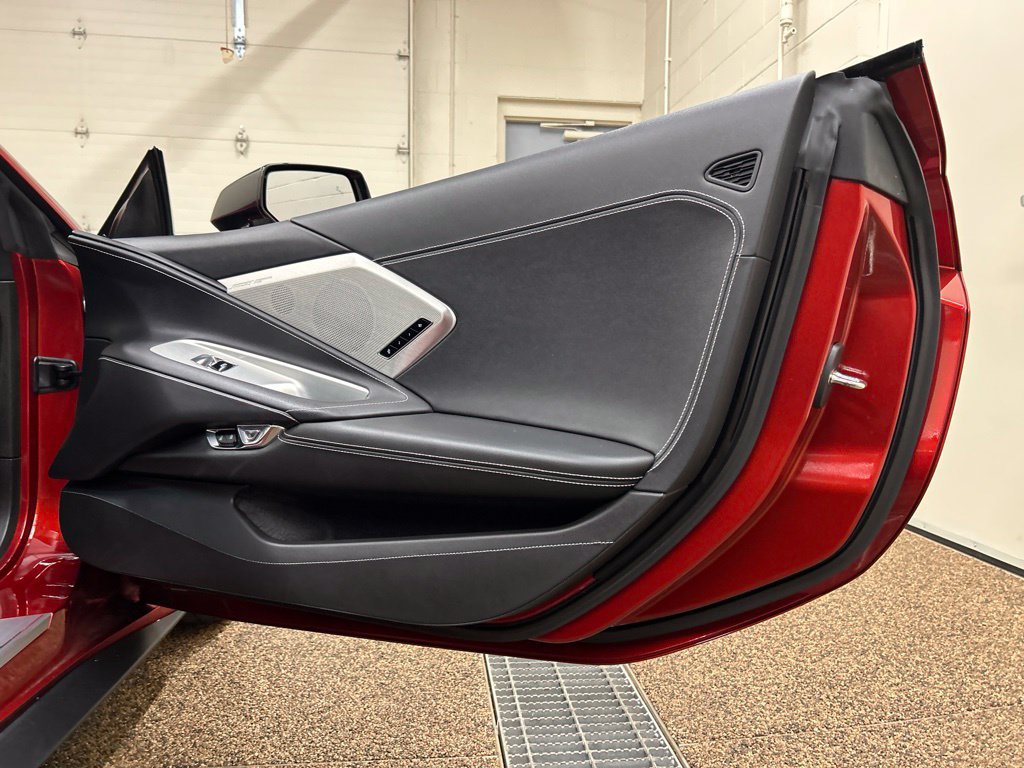 Used 2021 Chevrolet Corvette Stingray Preferred Conv w/ Z51 Performance Package RWD image 14