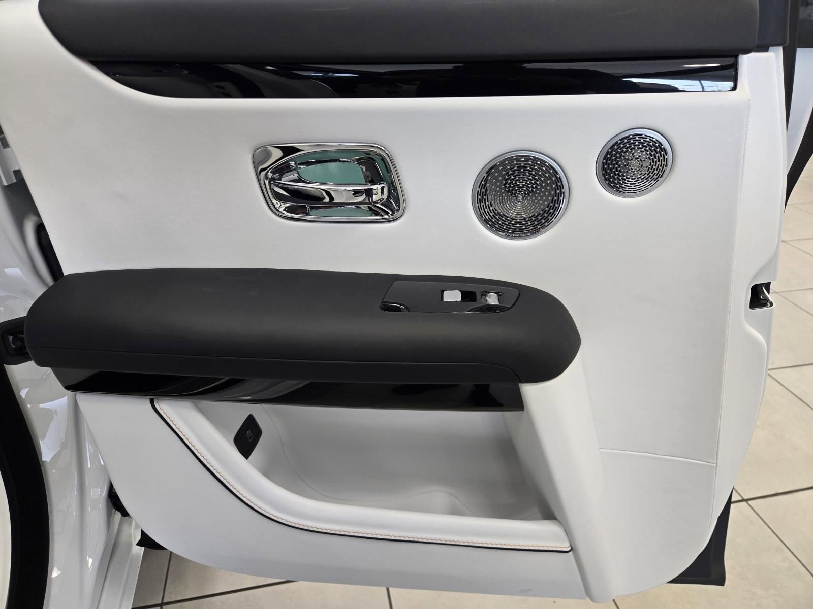 Used 2024 Rolls-Royce Ghost AWD/4WD image 27