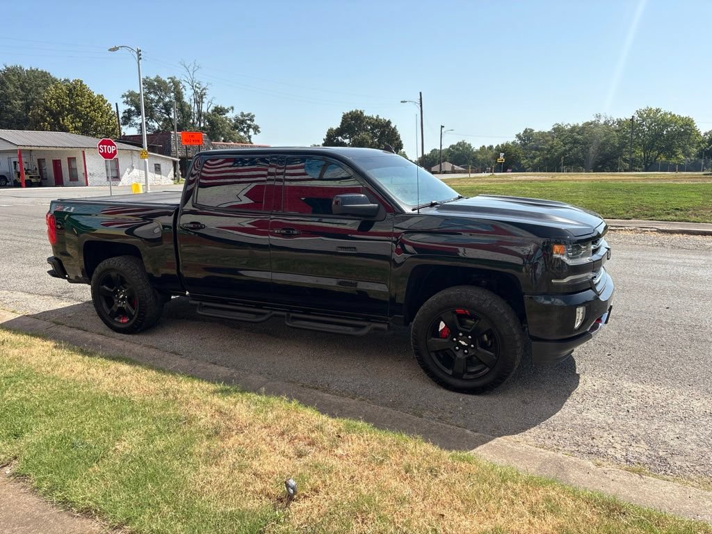 Used 2018 Chevrolet Silverado 1500 LTZ Z71 w/ Redline Edition AWD/4WD image 7