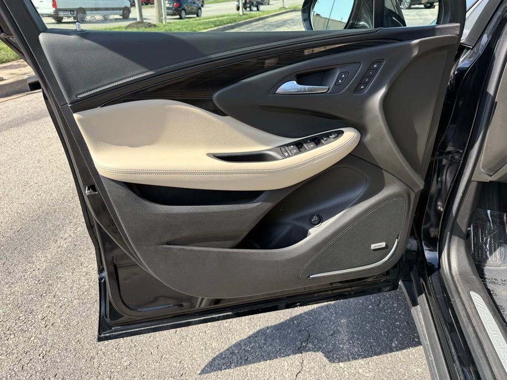 Used 2019 Buick Envision Premium image 13