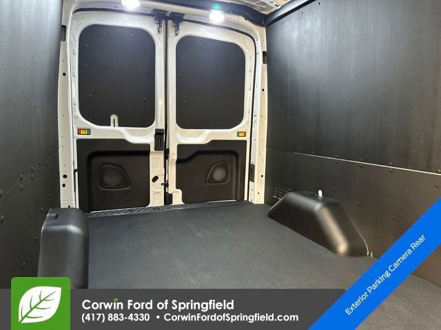 New 2026 Ford Transit 250 148 Medium Roof w/ Load Area Protection Package image 12