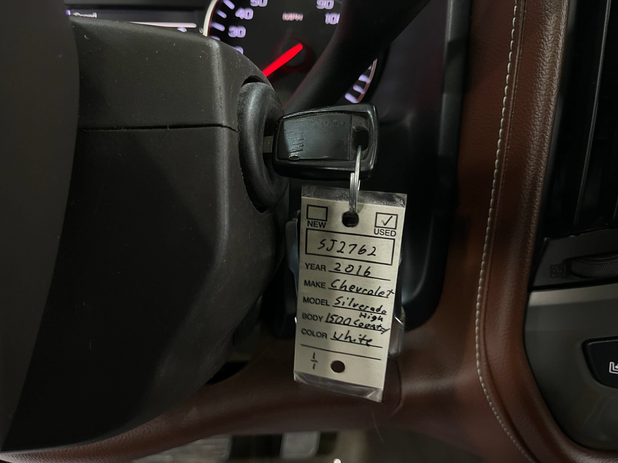 Used 2016 Chevrolet Silverado 1500 High Country w/ High Country Premium Package AWD/4WD image 21