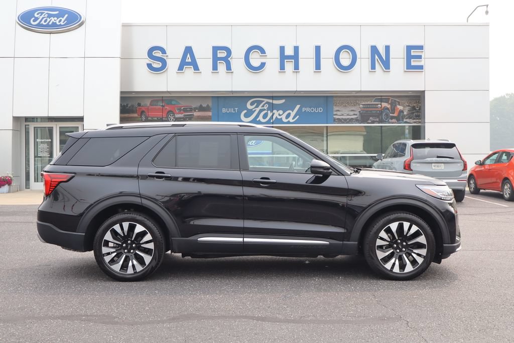 Used 2025 Ford Explorer Platinum w/ LUX Leather Package AWD/4WD video 2