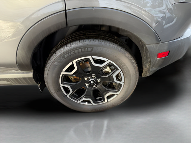 Certified 2025 Ford Bronco Sport Outer Banks w/ Outer Banks Tech Package+ AWD/4WD image 27