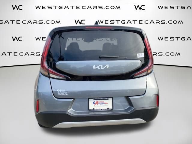 Used 2023 Kia Soul S FWD image 13