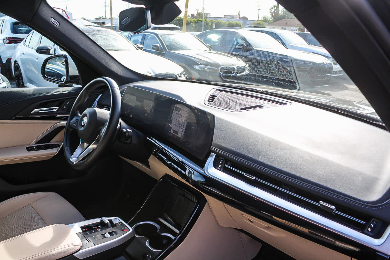 Used 2023 BMW X1 xDrive28i w/ Convenience Package image 16