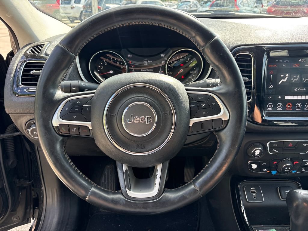 Used 2018 Jeep Compass Limited w/ Safe & Security Group FWD image 19