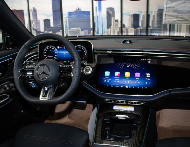 New 2027 Mercedes-Benz E 53 AMG e 4MATIC Sedan image 15