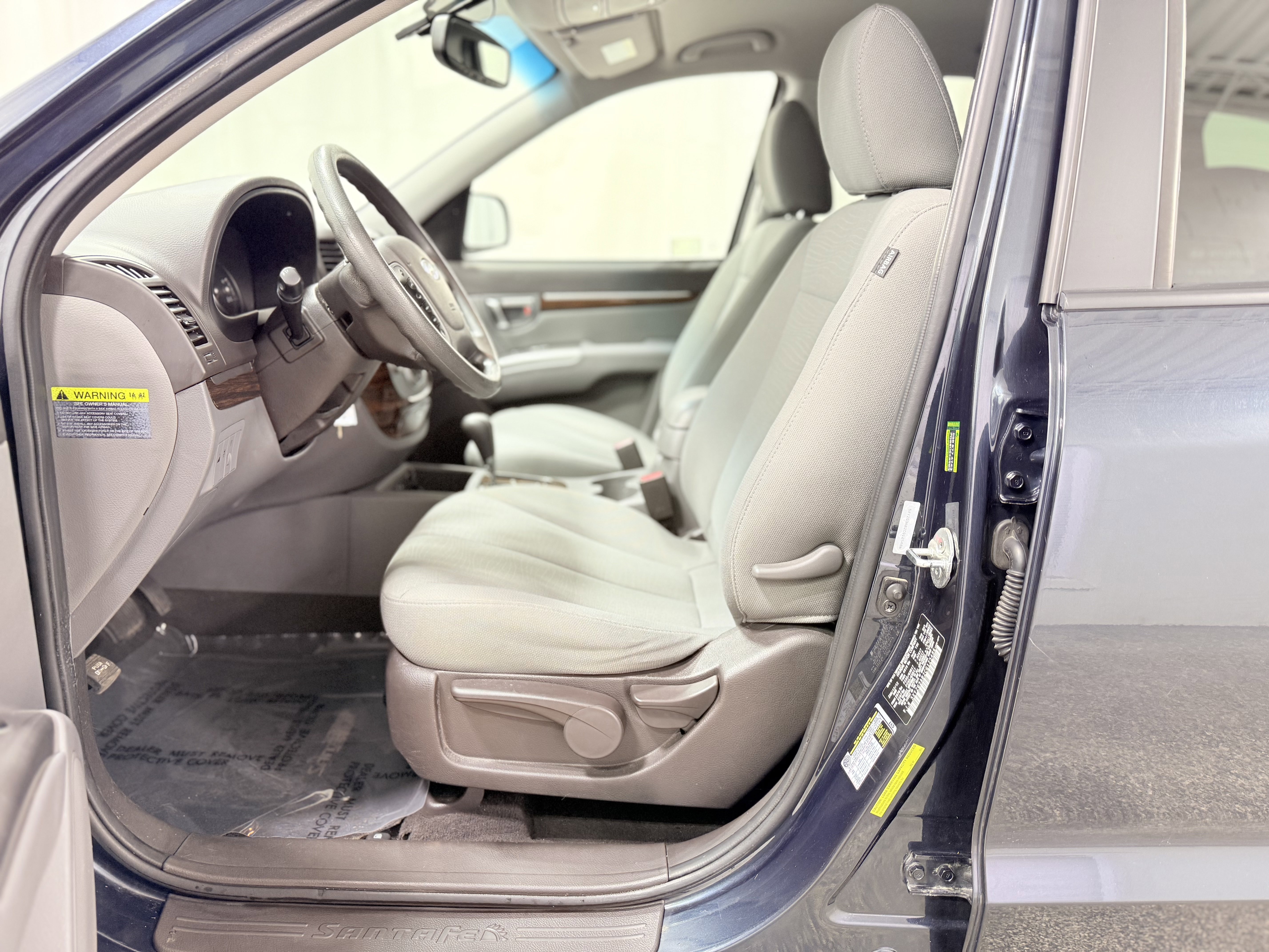 Used 2012 Hyundai Santa Fe GLS image 14