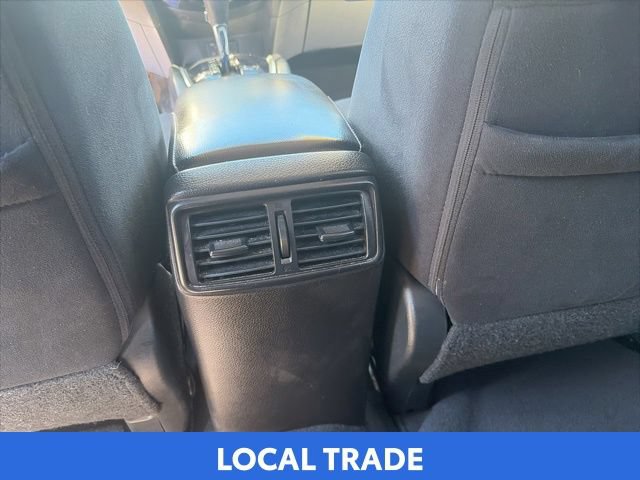 Used 2015 Nissan Rogue SV w/ SV Premium Package FWD image 11