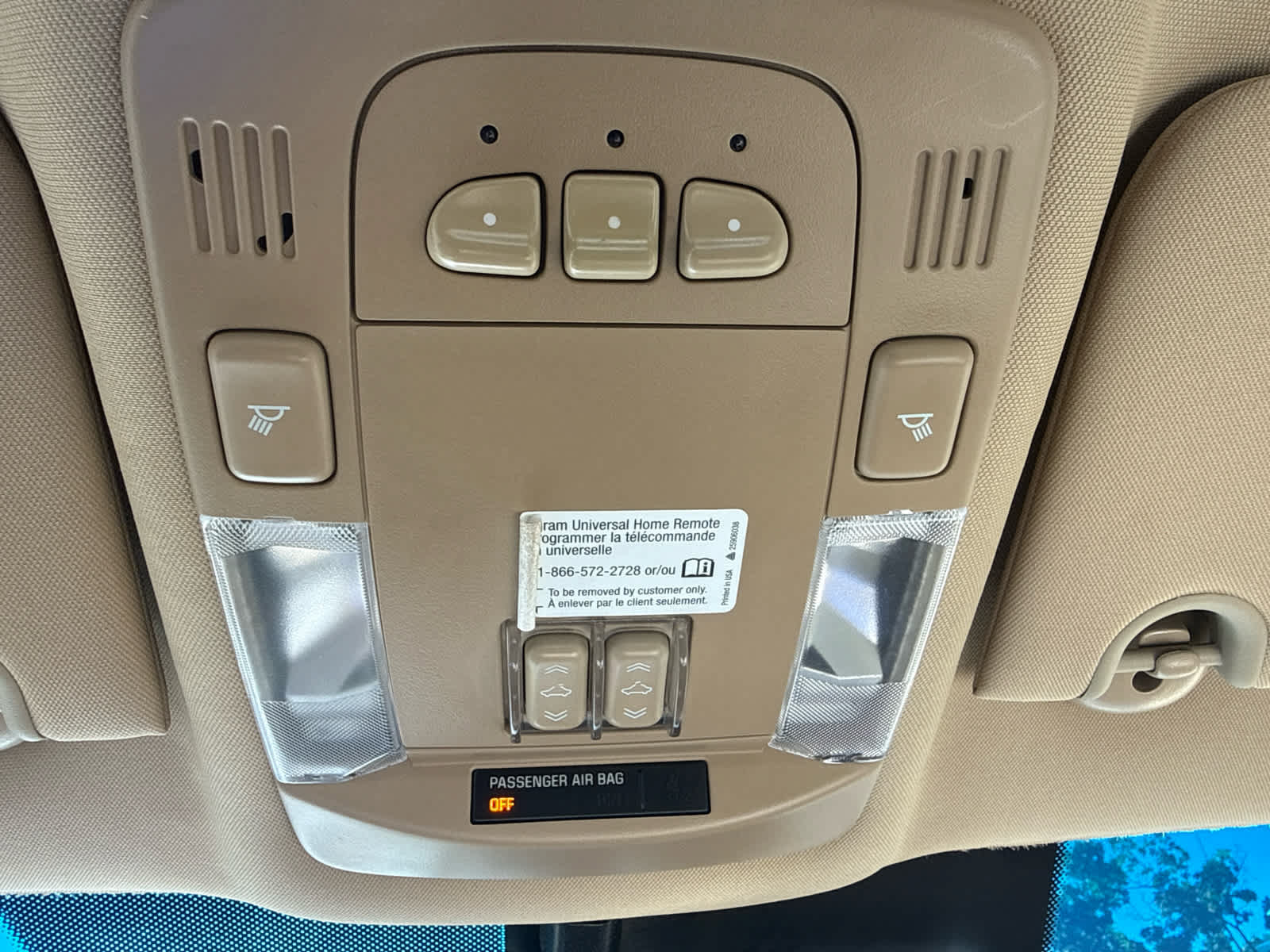 Used 2011 Buick Lucerne CXL FWD image 22