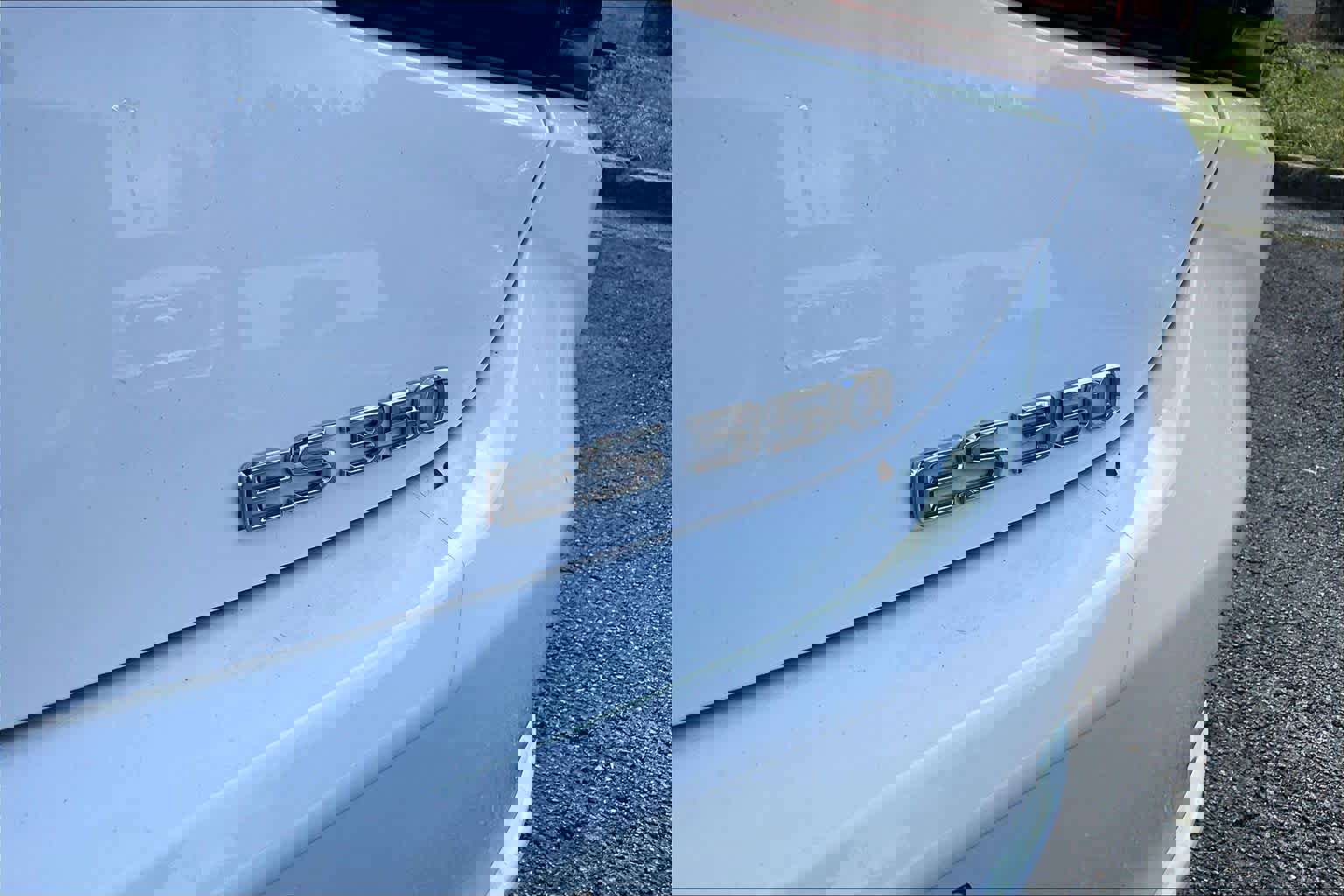 Used 2023 Lexus ES 350 F Sport w/ Accessory Package (Z2) image 31