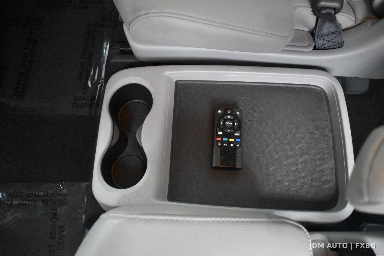 Used 2019 Honda Pilot Touring image 30