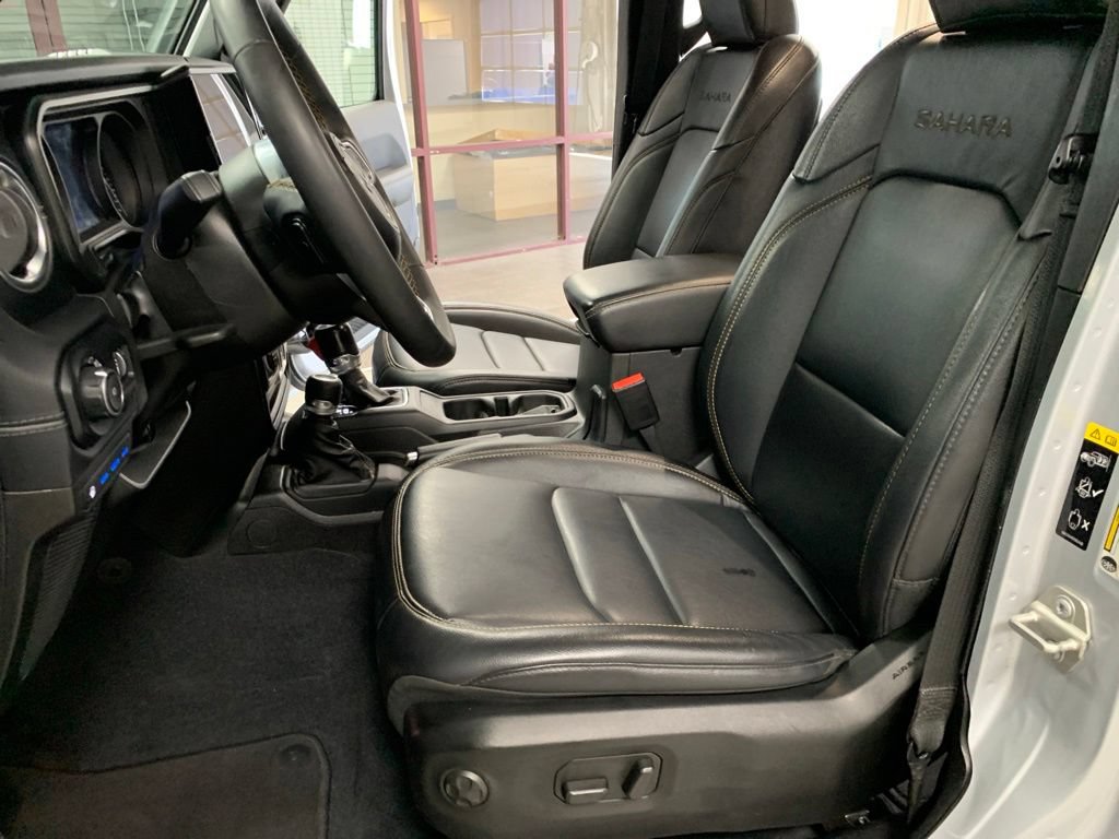 Certified 2024 Jeep Wrangler Unlimited Sahara w/ Safety Group AWD/4WD image 14