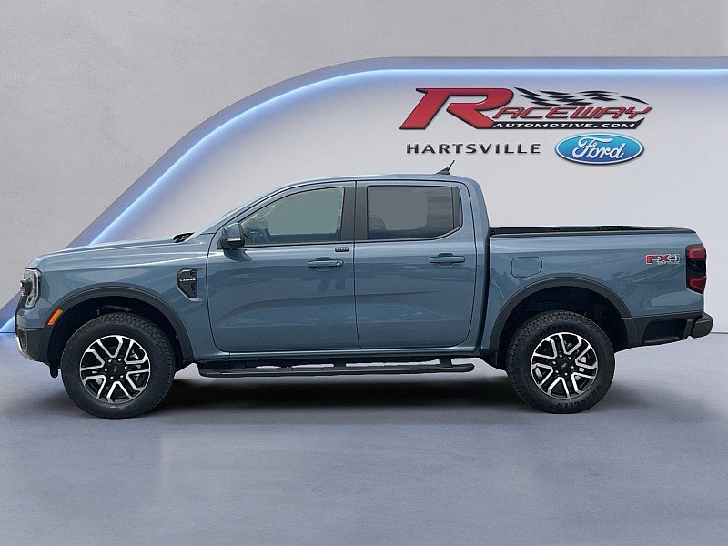 Used 2025 Ford Ranger Lariat w/ FX4 Off-Road Package AWD/4WD image 2