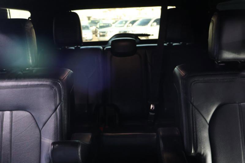 Used 2018 Ford Expedition Max Limited w/ Equipment Group 301A image 32
