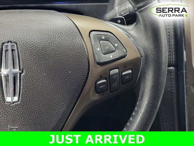 Used 2013 Lincoln MKX AWD w/ Wood Pkg image 28